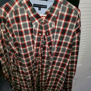 Tommy Hilfiger long sleeve button up